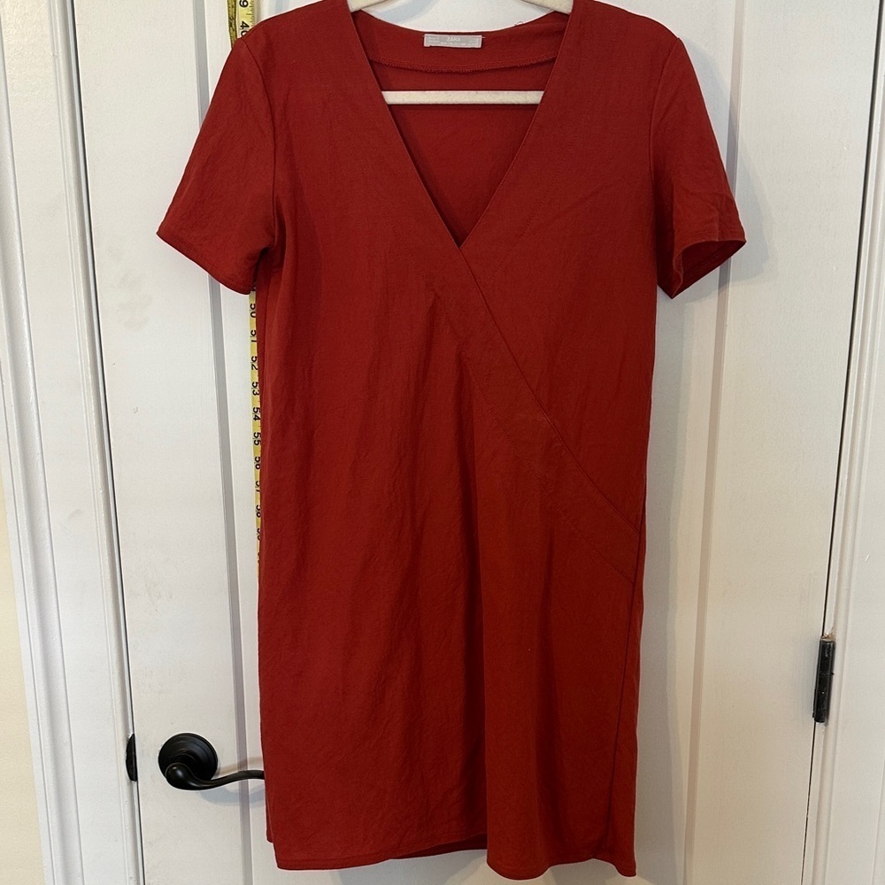 Zara Burnt Orange V-Neck Dress - light weight